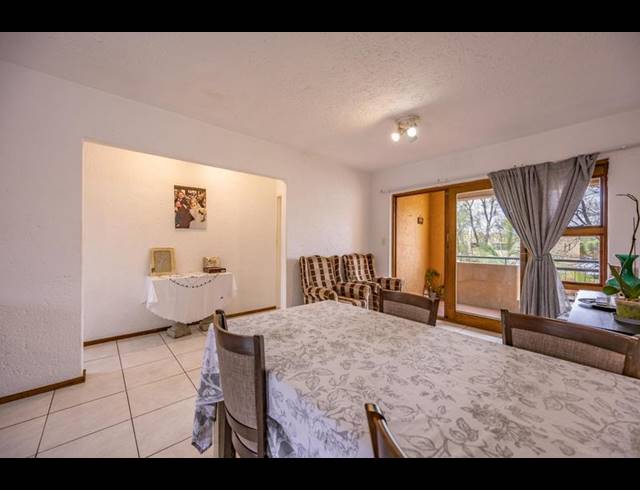 2 BEDROOM APARTMENT FOR SALE IN WATERKLOOF RIDGE